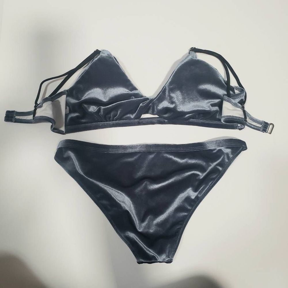 Cupshe Women's Size XL Blue Gray Velour Swimsuit NEW - Picture 2 of 8